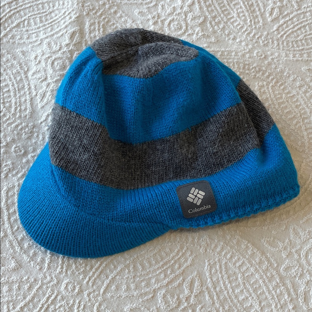 Columbia men's fleece lined Striped Blue and Gray Hat